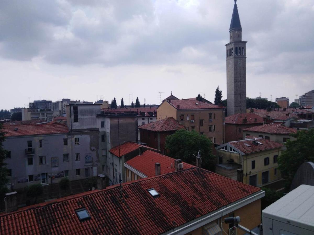Appartamento Centro Storico Monfalcone Eksteriør bilde
